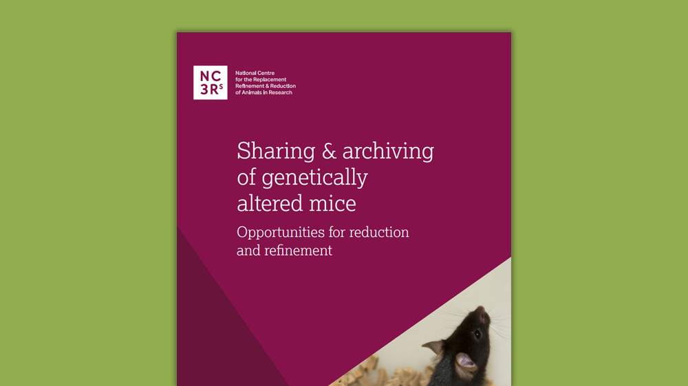 “转基因小鼠的共享和存档”文件的封面为绿色背景。